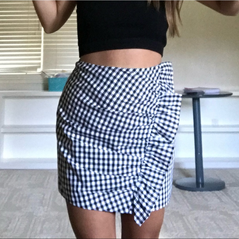 Black and white gingham skirt